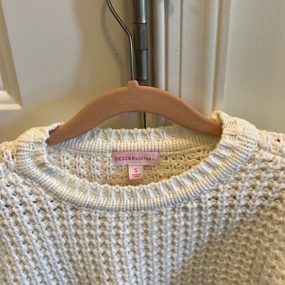 Design History Cream Knit Sweater size 5 NWOT - Picture 2 of 3